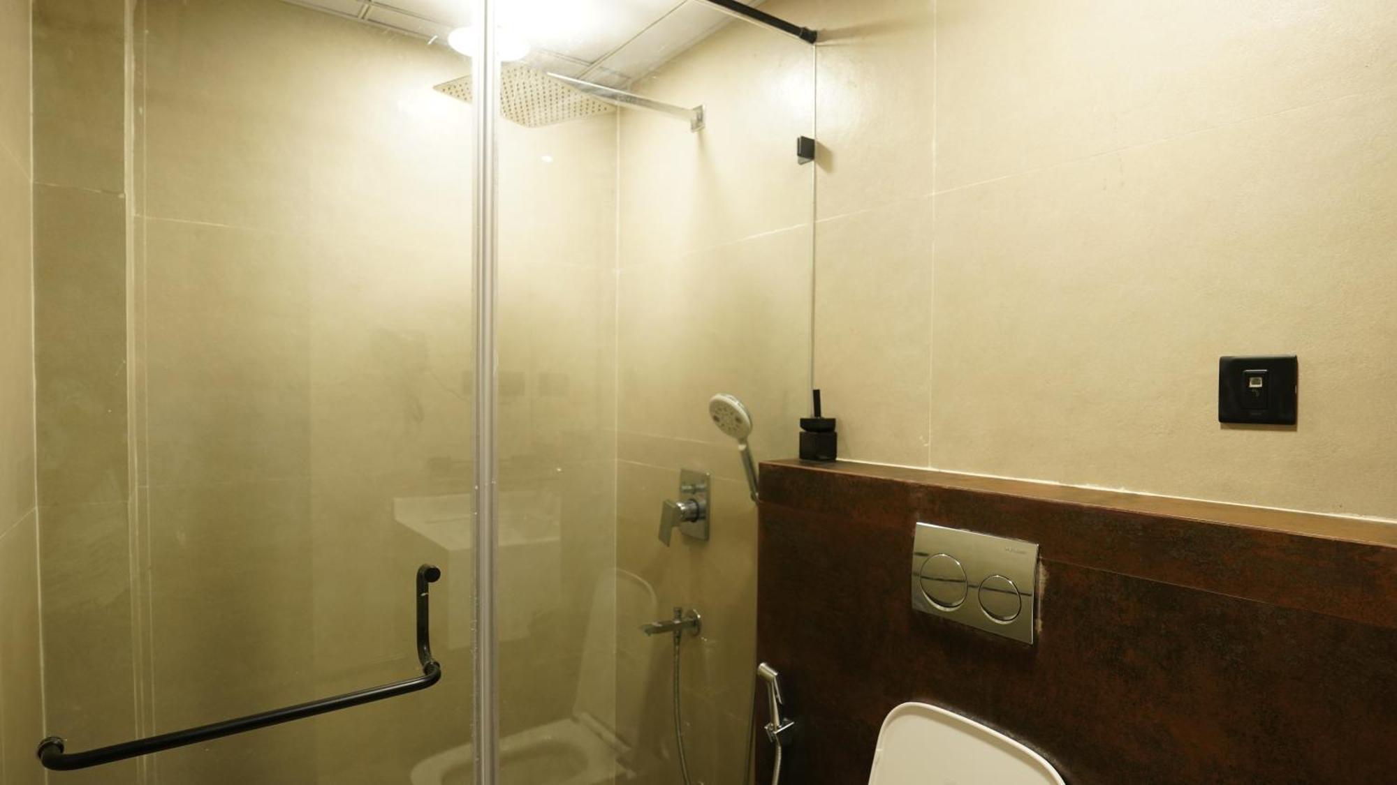 Aquila Grand Suites - Noida Sector 136 Екстер'єр фото