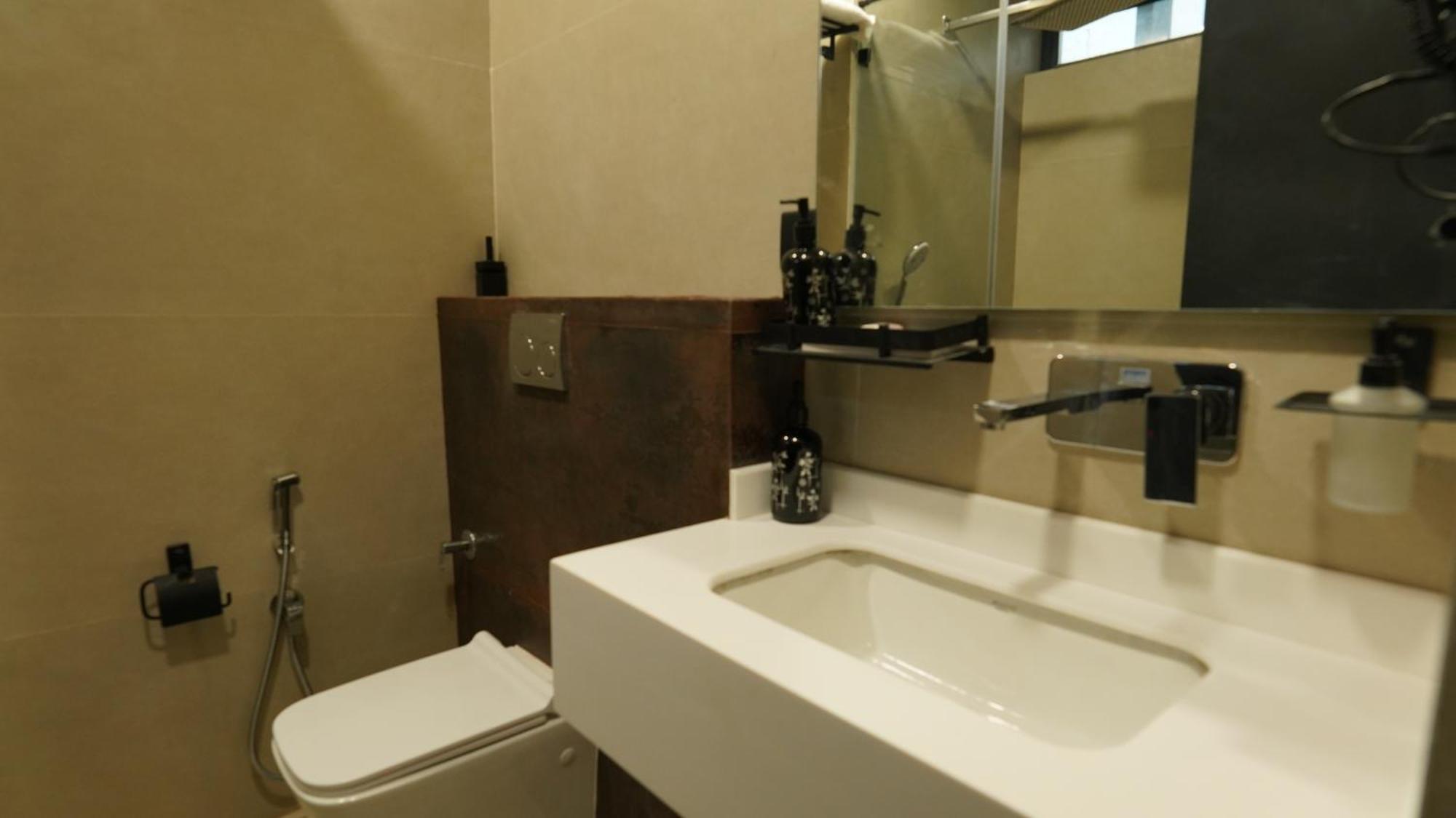 Aquila Grand Suites - Noida Sector 136 Екстер'єр фото