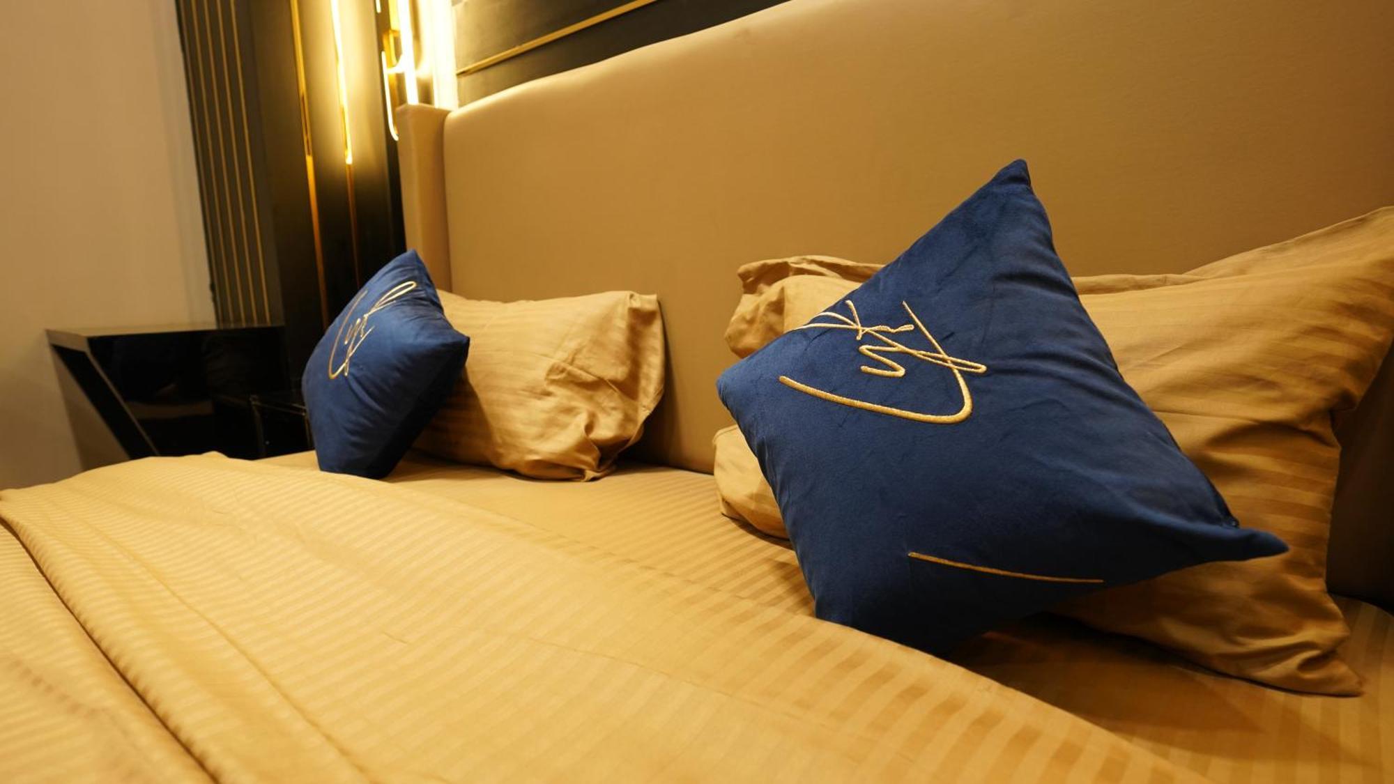 Aquila Grand Suites - Noida Sector 136 Екстер'єр фото