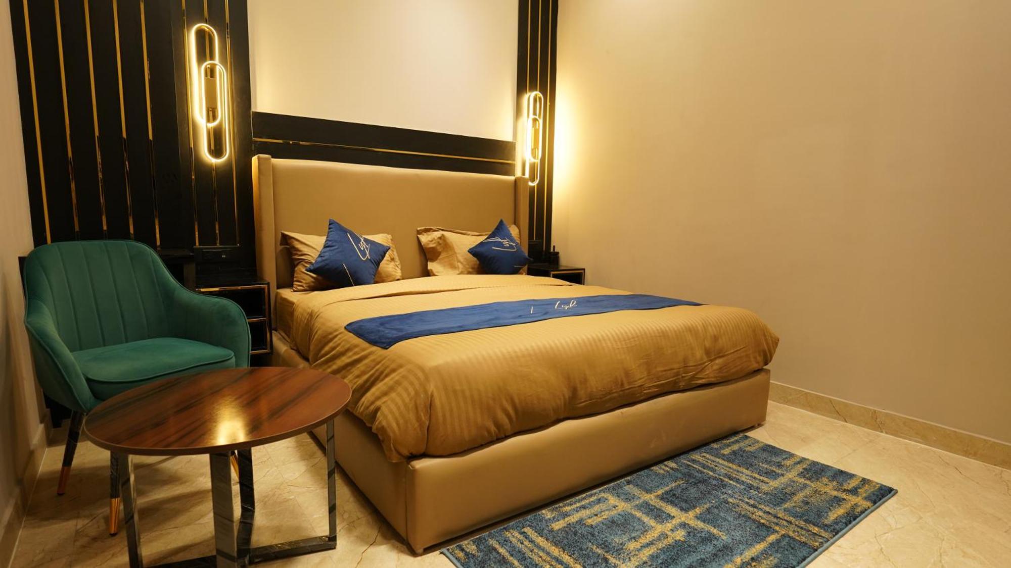 Aquila Grand Suites - Noida Sector 136 Екстер'єр фото